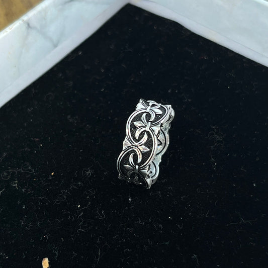 OBSADIAN OXIDISED RING