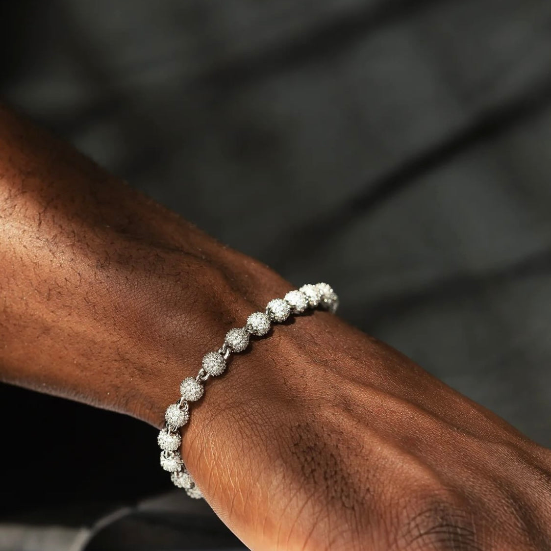 BALL BRACELET