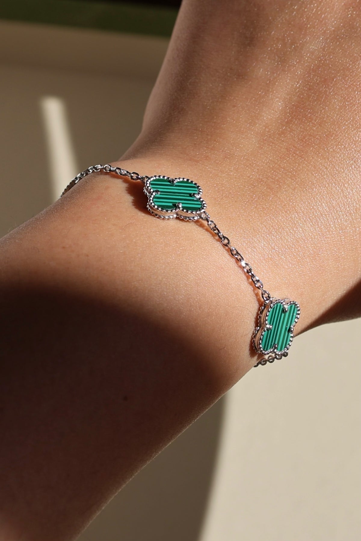 MALACHITE CLEEF BRACELET