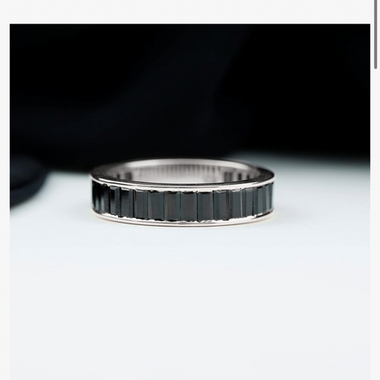 BLACK ILLUME BAND